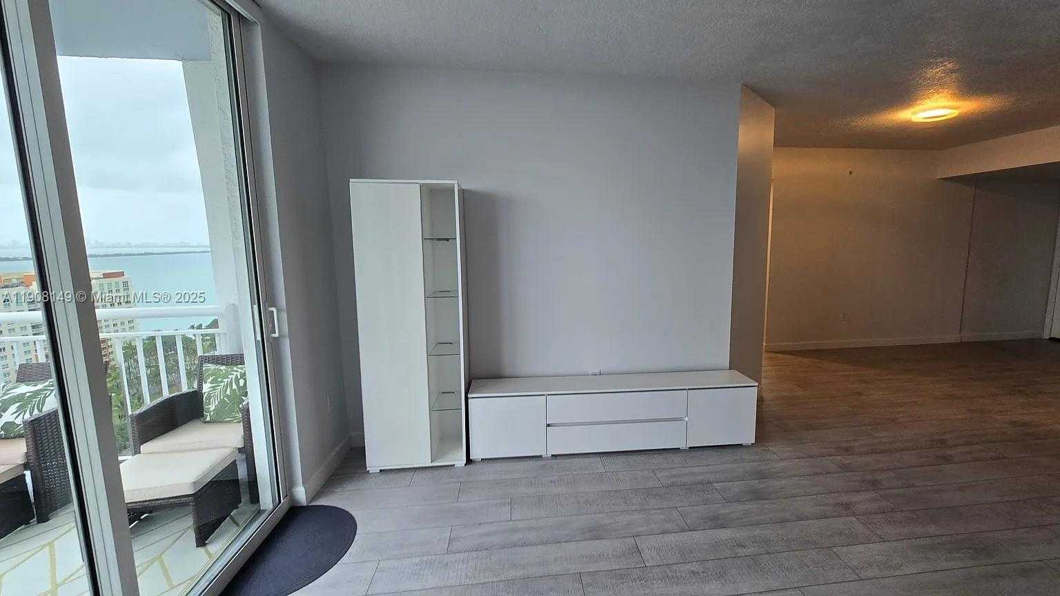 Small Image of 275 NORTH EAST 18TH ST #PH-10, Miami Number 7