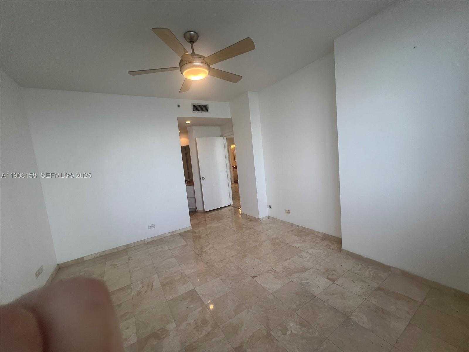 Small Image of 888 BRICKELL KEY DR #806, Miami Number 16