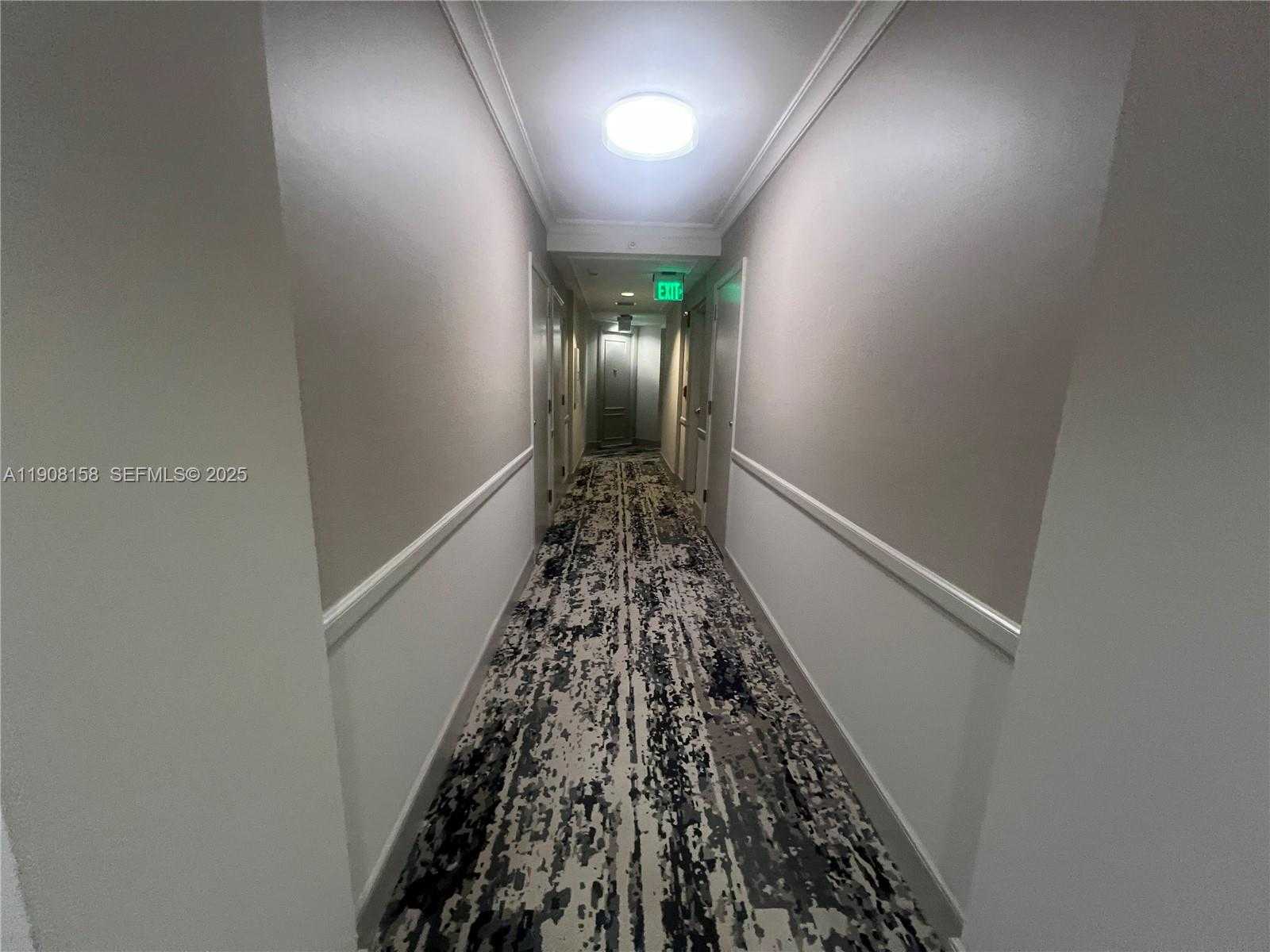 Small Image of 888 BRICKELL KEY DR #806, Miami Number 5