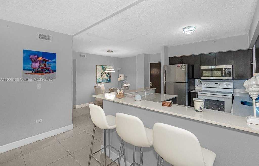 Small Image of 1500 BAY RD #128S, Miami Beach Number 19