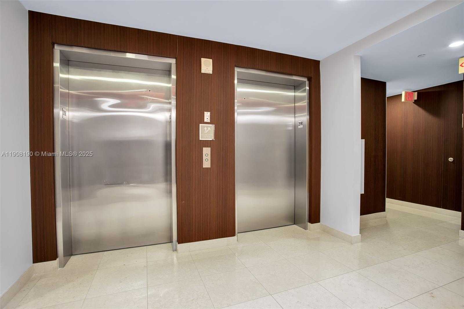 Small Image of 450 ALTON RD #2110, Miami Beach Number 32