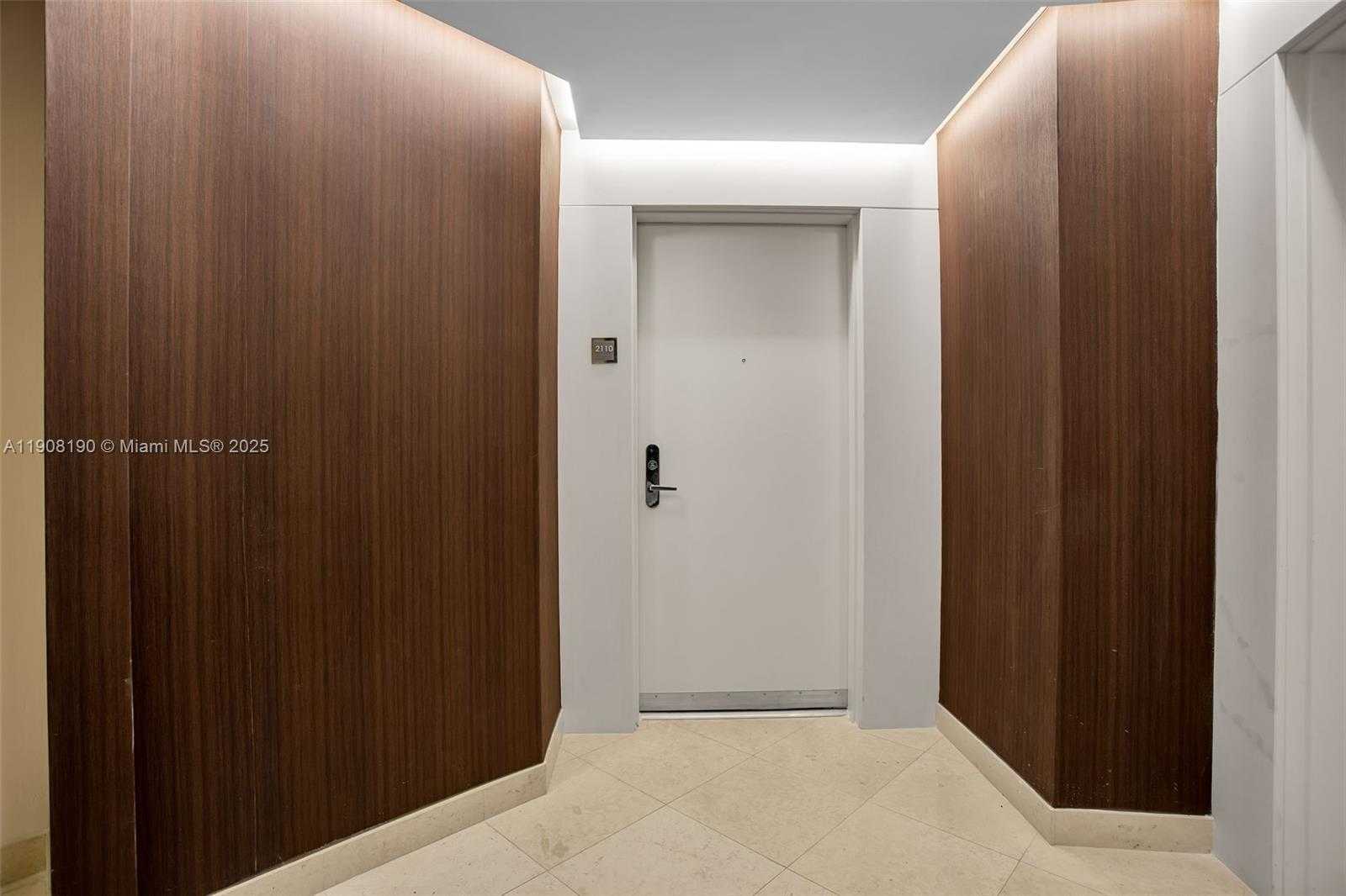 Small Image of 450 ALTON RD #2110, Miami Beach Number 33