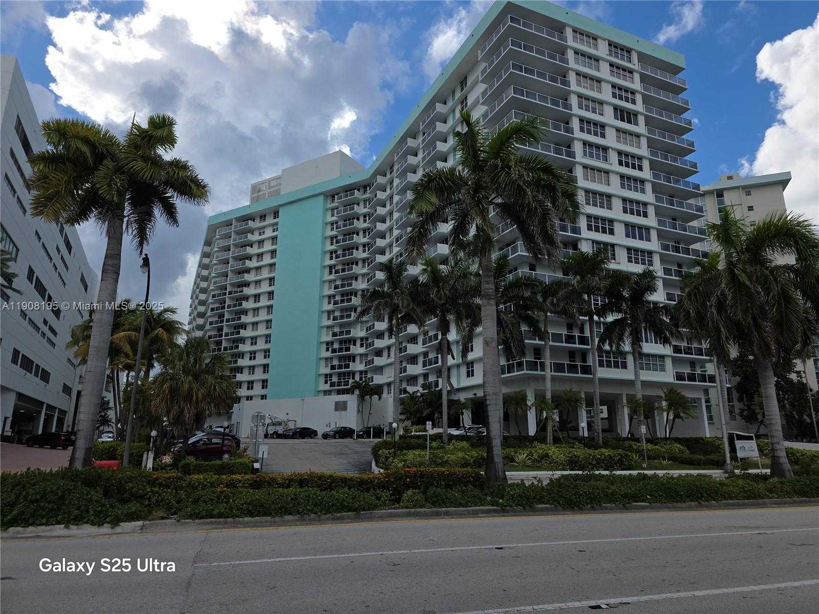 Small Image of 3725 SOUTH OCEAN DR #1401, Hollywood Number 32