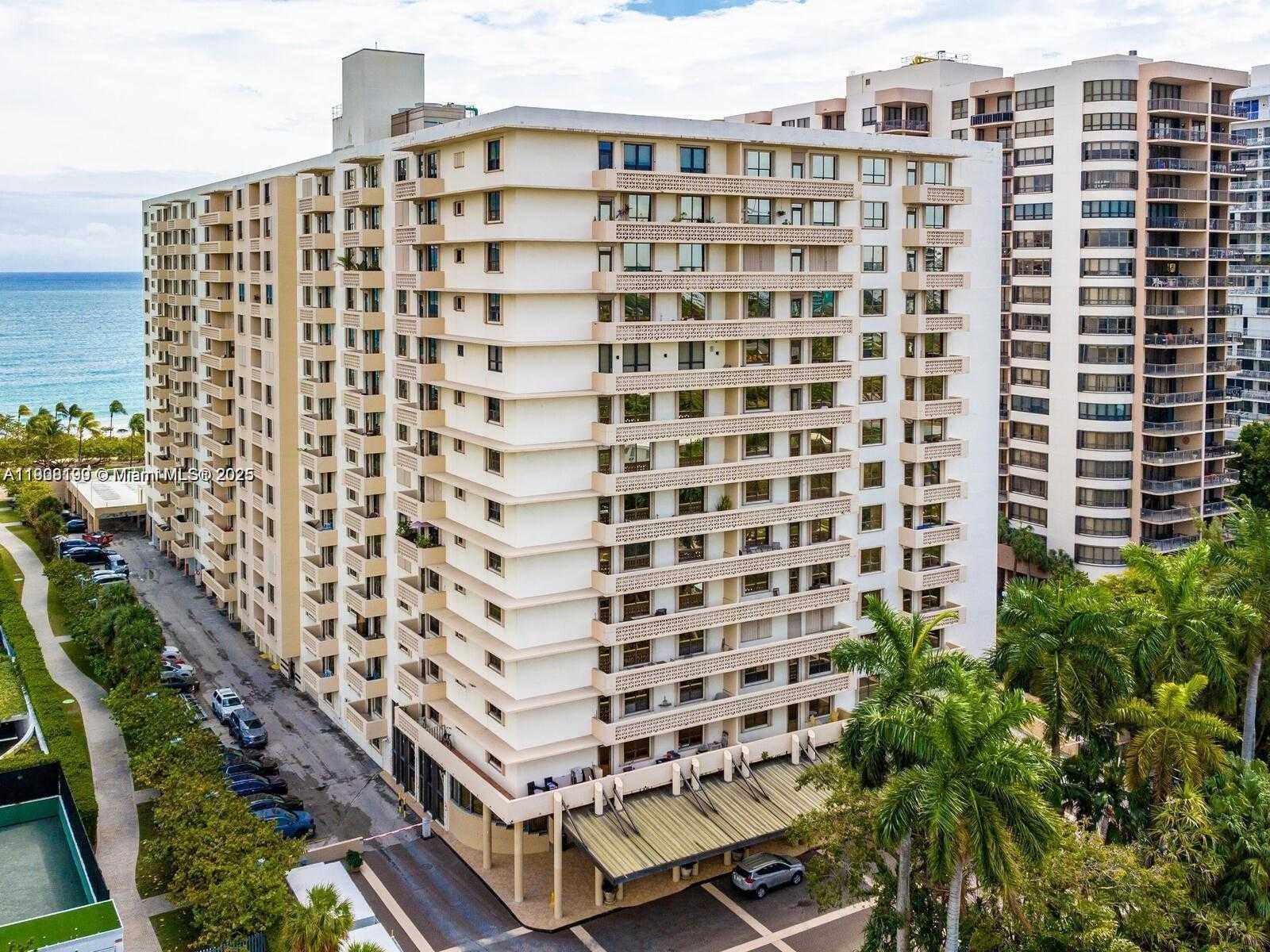 Small Image of 10185 COLLINS AVE #1402, Bal Harbour Number 34