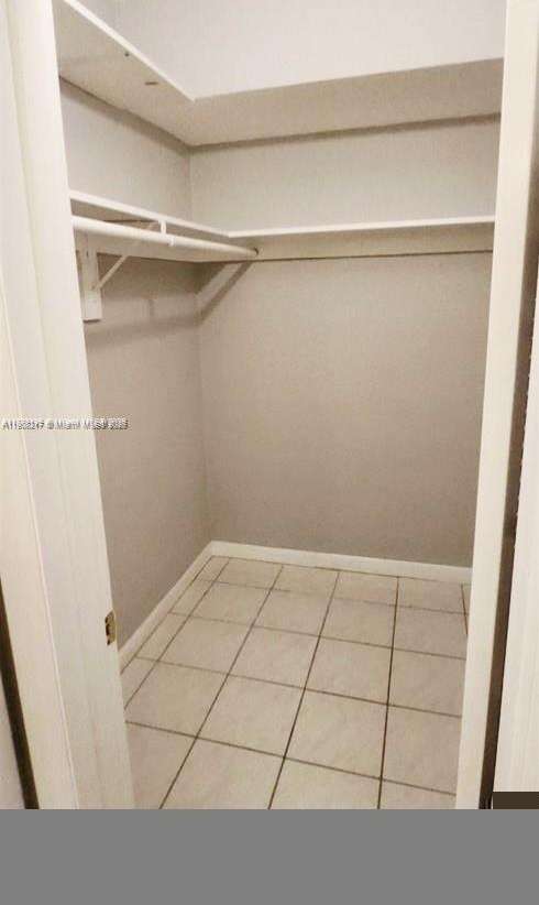 Small Image of 2905 POINT EAST DR #L312, Aventura Number 19