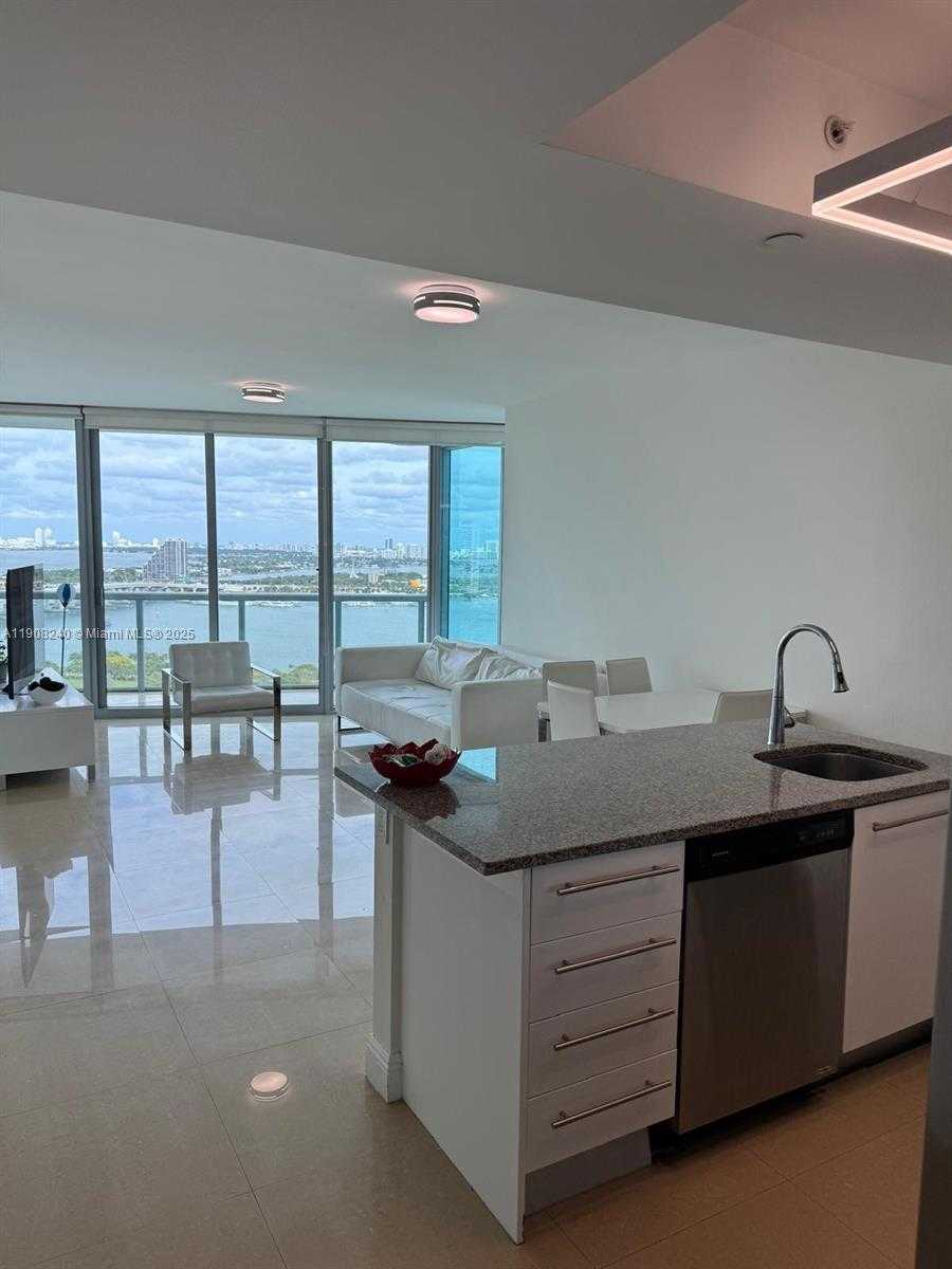 Small Image of Miami Number 1