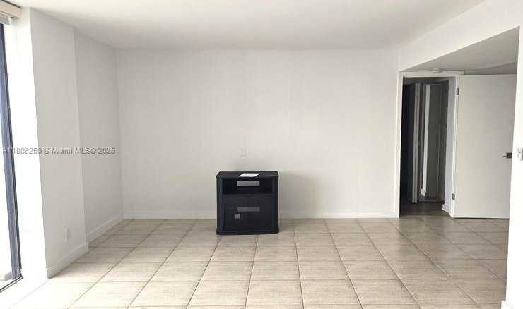 Small Image of 18181 NORTH EAST 31ST CT #1801, Aventura Number 14