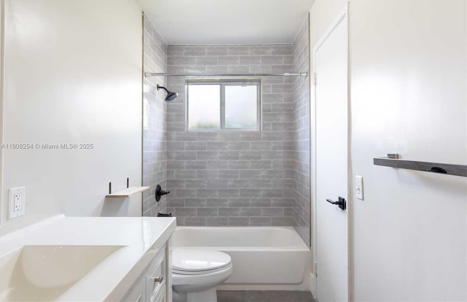 Small Image of 4430 NORTH EAST 28TH TER, Lighthouse Point Number 15