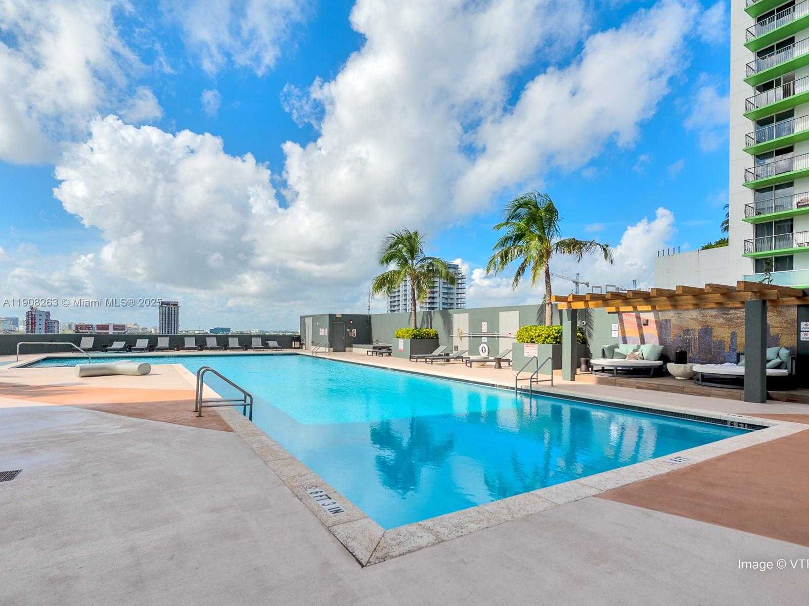 Small Image of 1750 NORTH BAYSHORE DR #4503, Miami Number 22