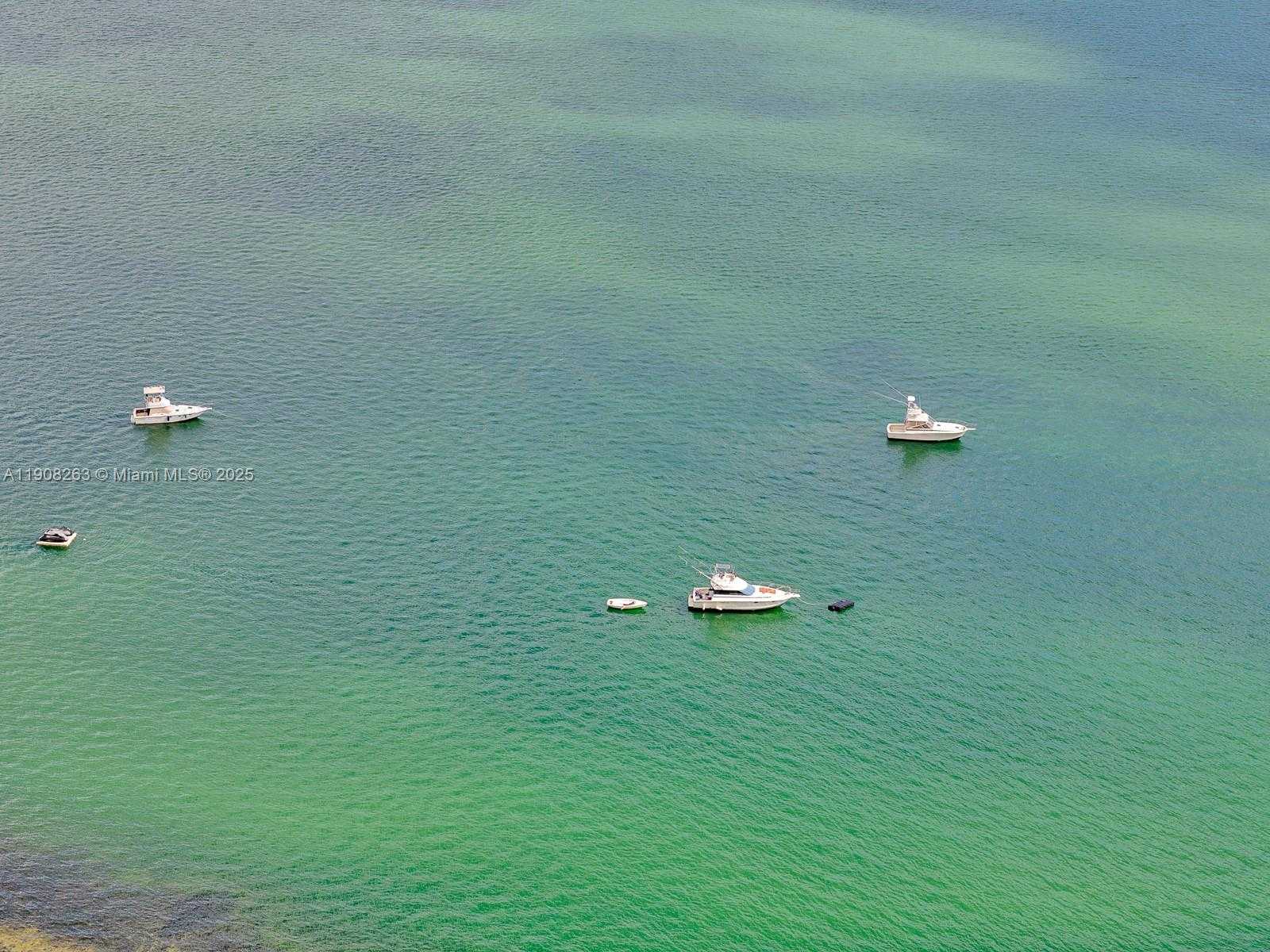 Small Image of 1750 NORTH BAYSHORE DR #4503, Miami Number 5