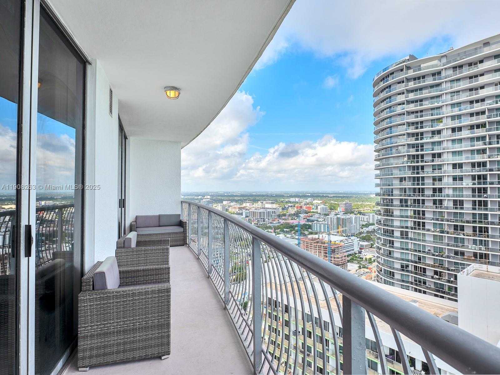 Small Image of 1750 NORTH BAYSHORE DR #4503, Miami Number 6