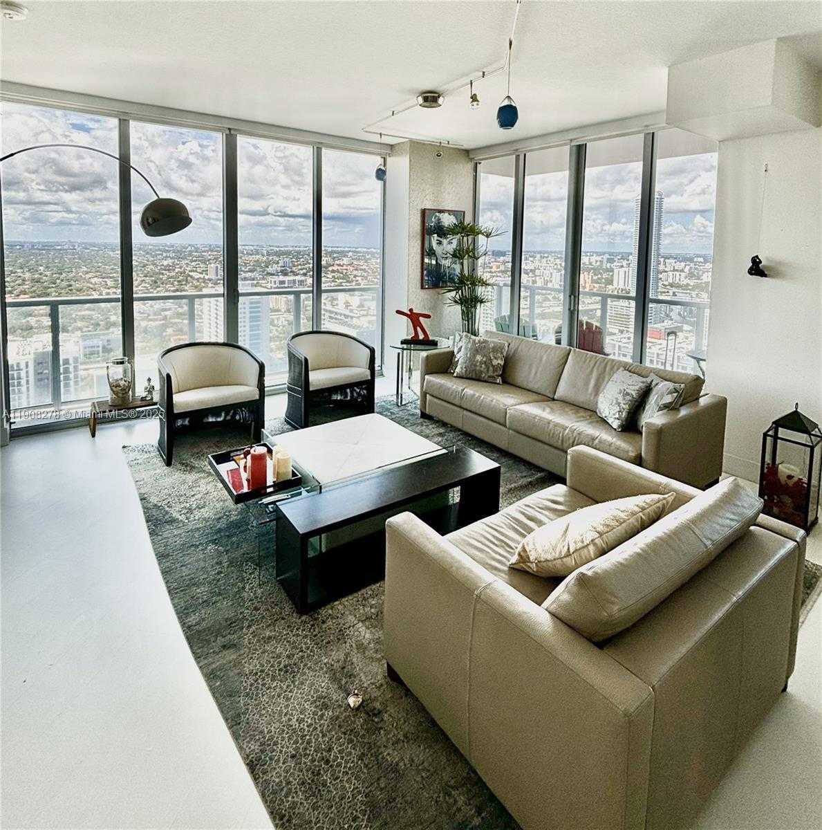 Small Image of 79 SOUTH WEST 12TH ST #4012-S, Miami Number 3