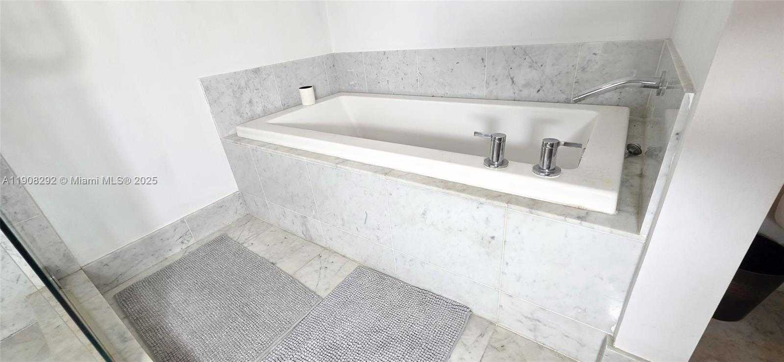 Small Image of 253 NORTH EAST 2ND ST #1601, Miami Number 11