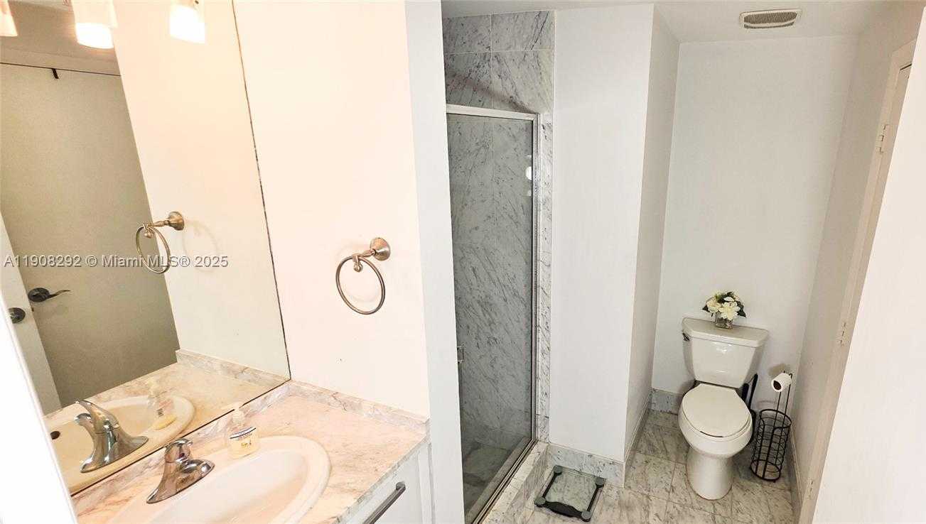 Small Image of 253 NORTH EAST 2ND ST #1601, Miami Number 13