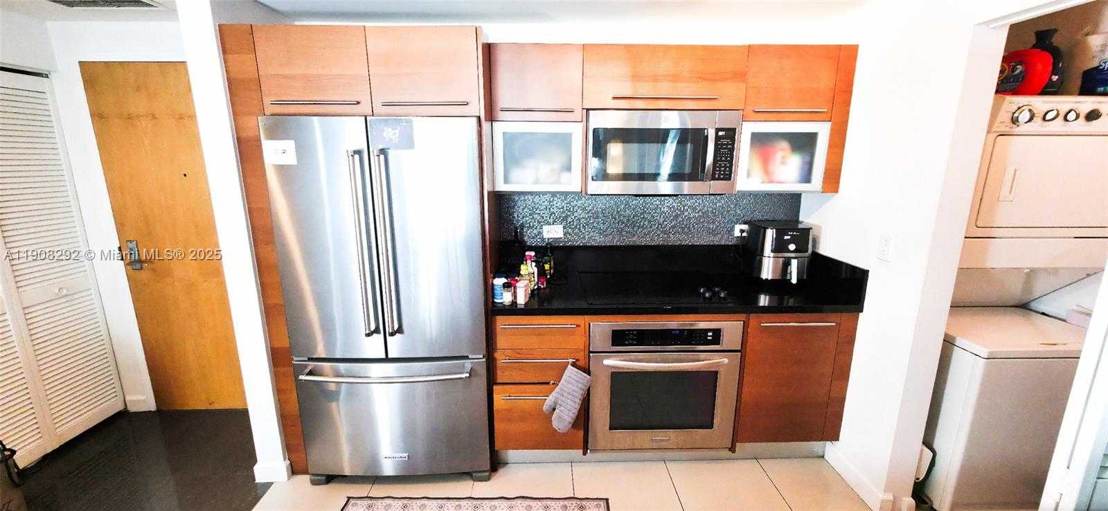 Small Image of 253 NORTH EAST 2ND ST #1601, Miami Number 7