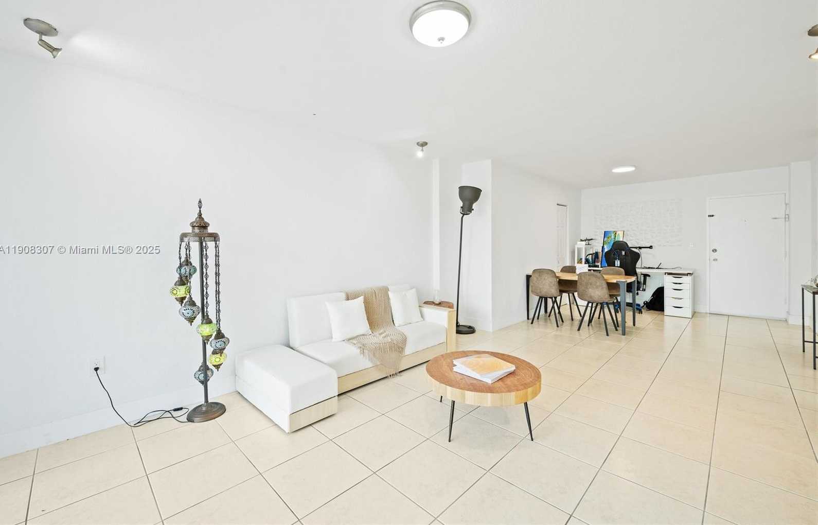 Small Image of 1865 79TH ST CSWY #2J, North Bay Village Number 11