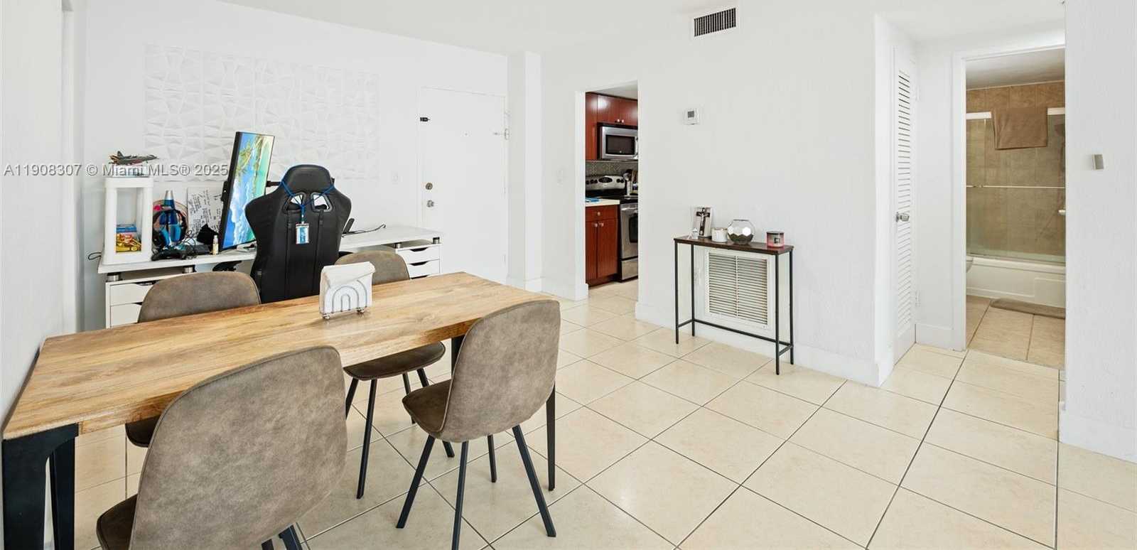 Small Image of 1865 79TH ST CSWY #2J, North Bay Village Number 12