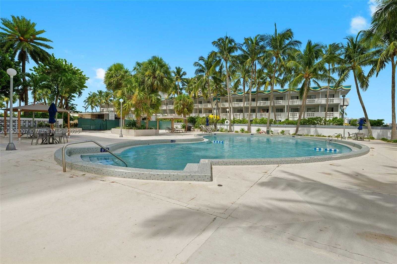 Small Image of 1865 79TH ST CSWY #2J, North Bay Village Number 26