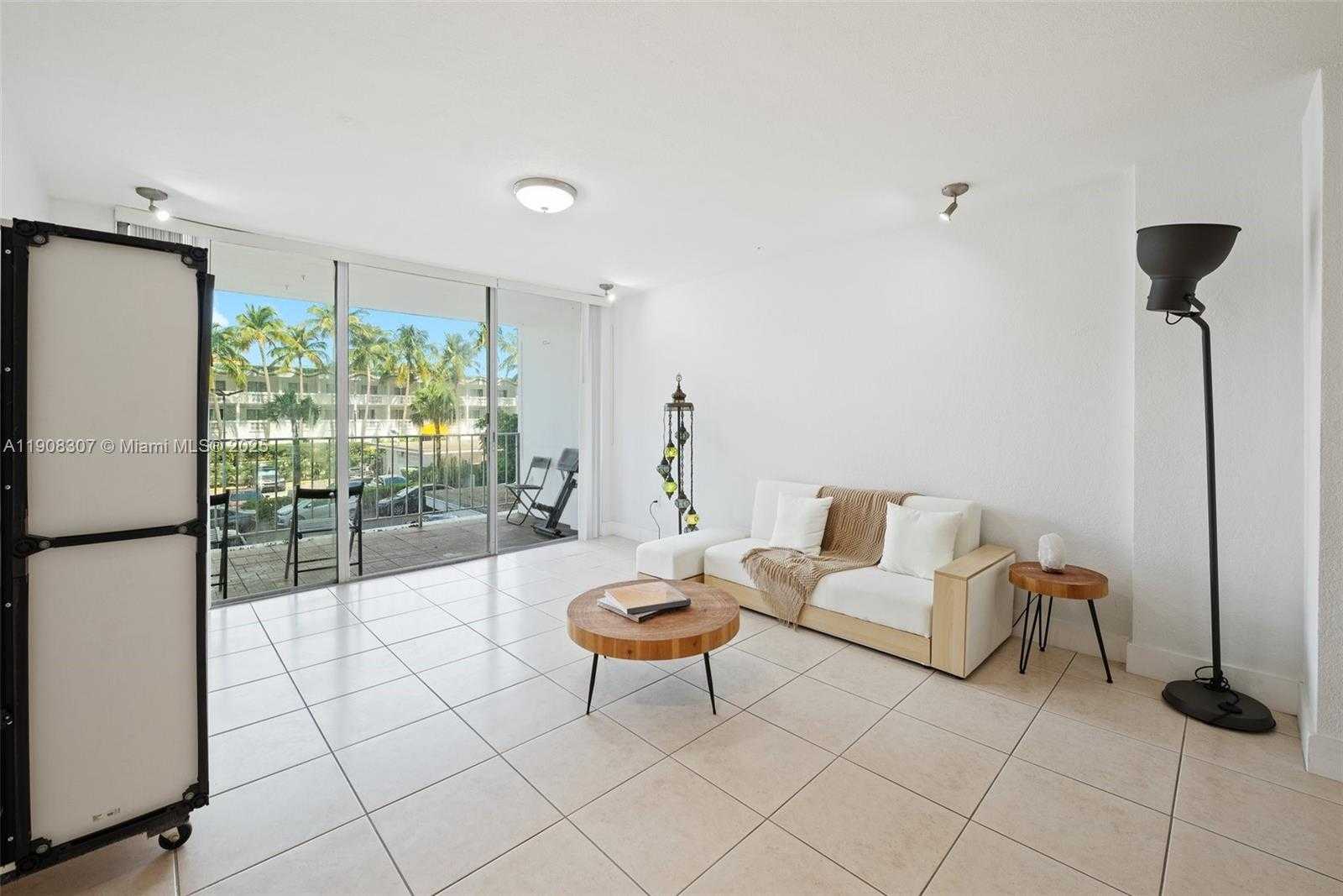 Small Image of 1865 79TH ST CSWY #2J, North Bay Village Number 7