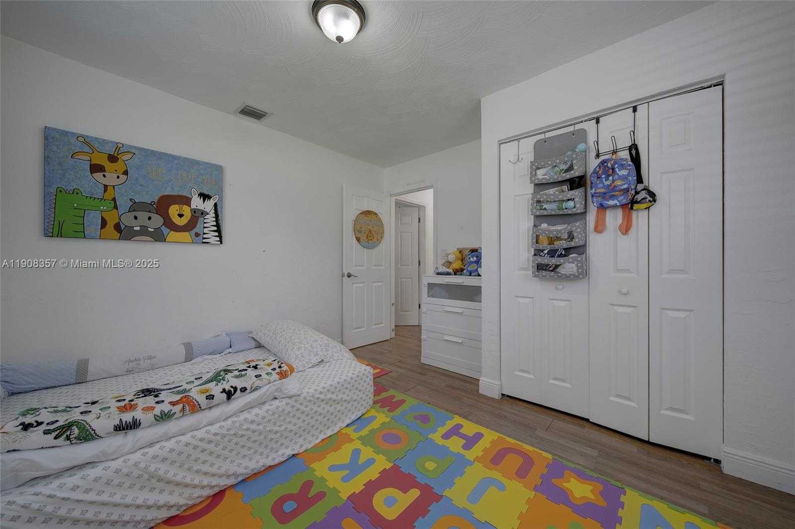 Small Image of 6433 SOUTH WEST 25TH ST #6433, Miramar Number 11