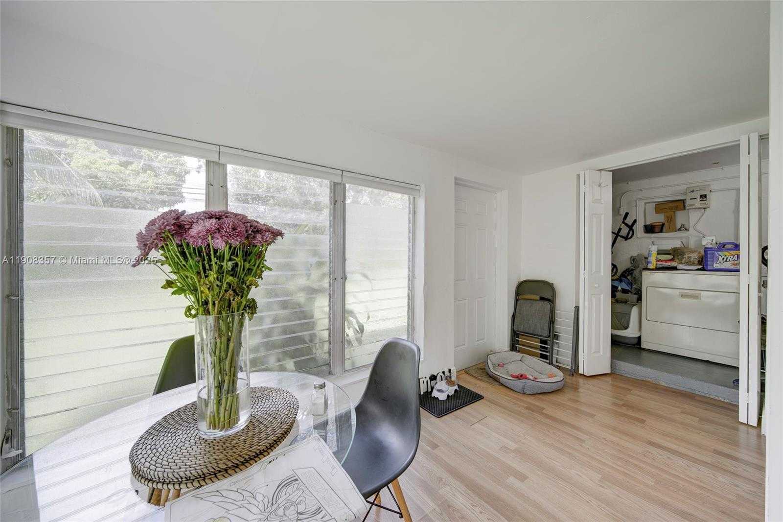 Small Image of 6433 SOUTH WEST 25TH ST #6433, Miramar Number 15