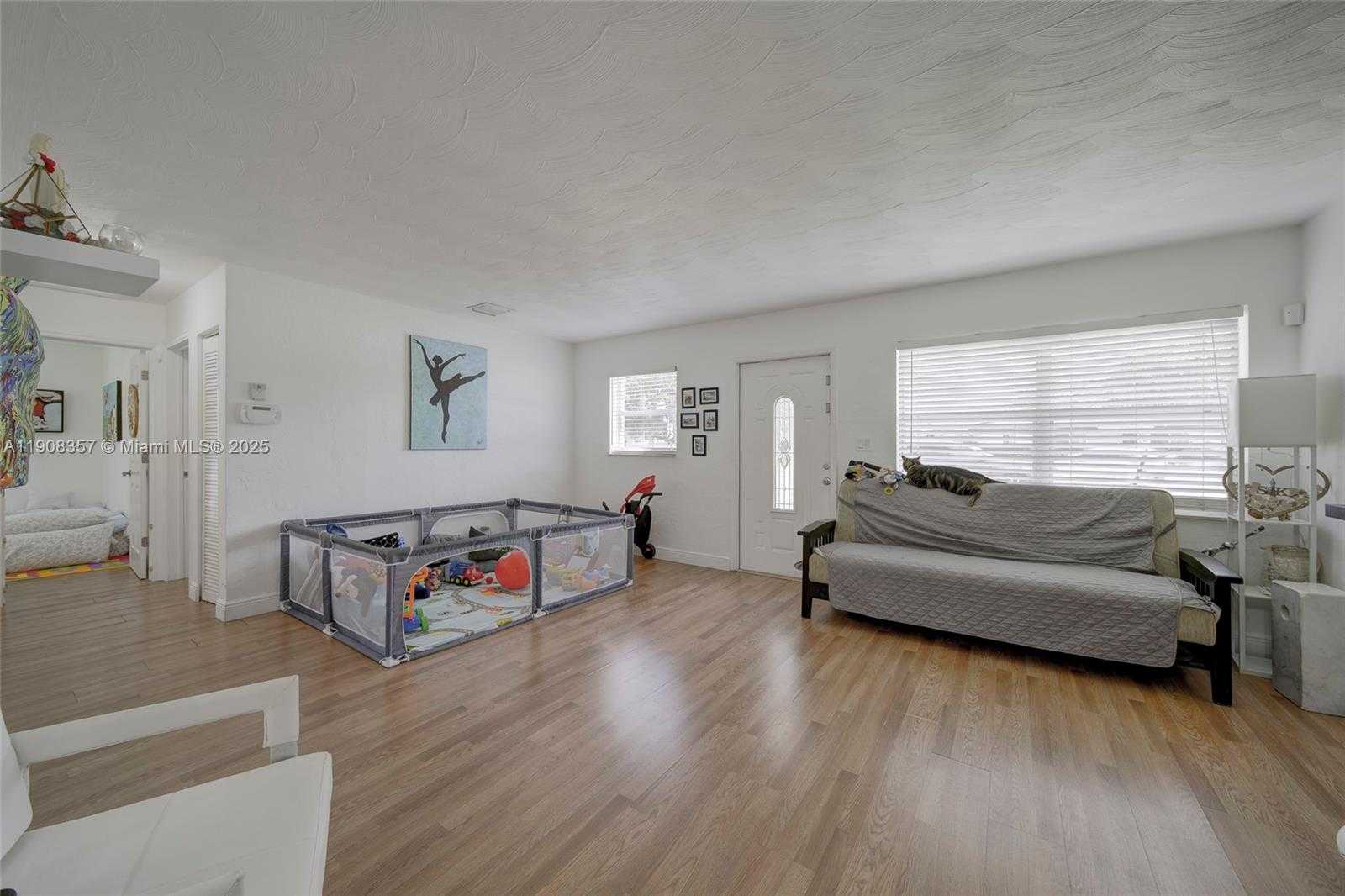 Small Image of 6433 SOUTH WEST 25TH ST #6433, Miramar Number 20