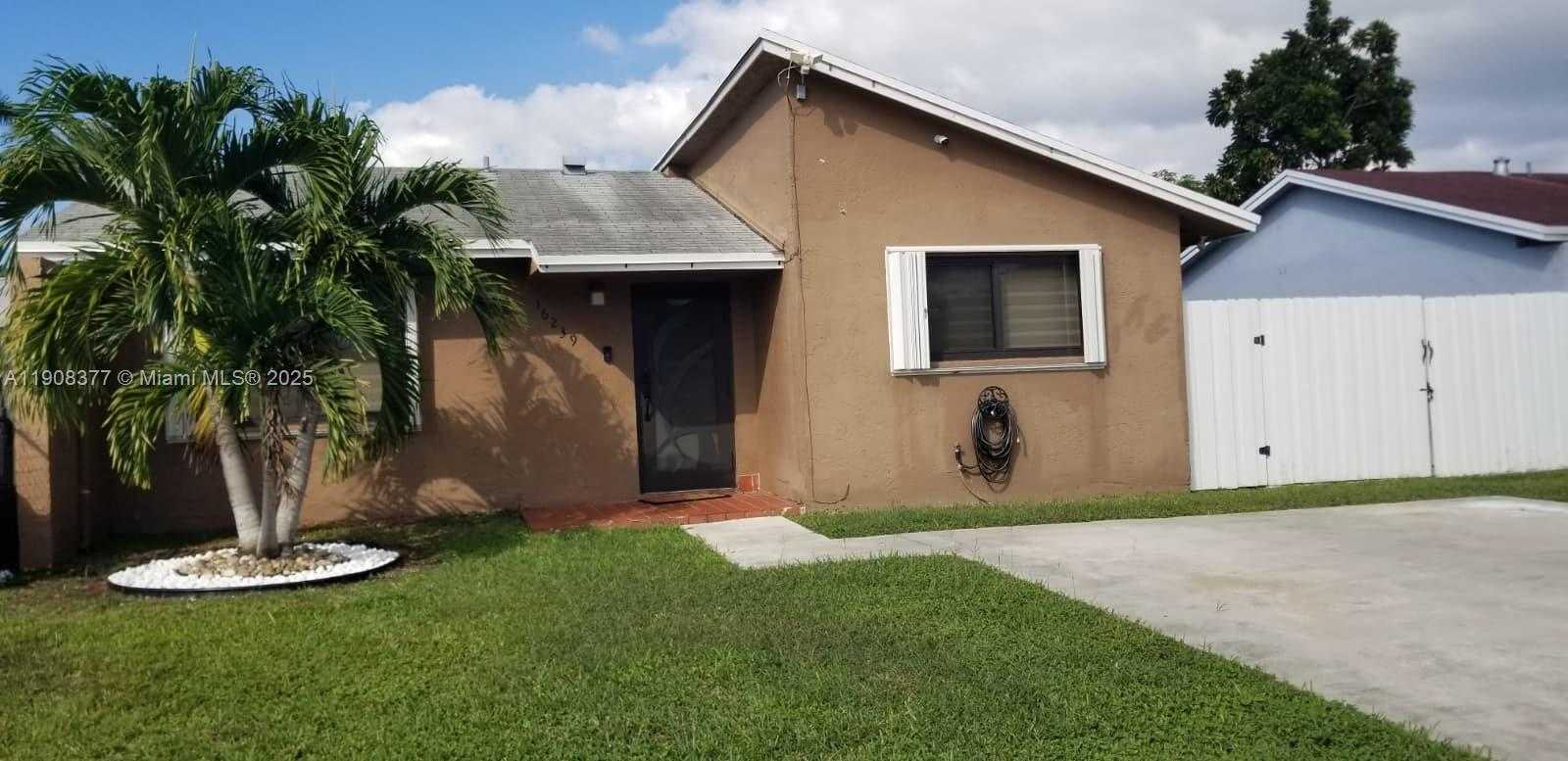 Small Image of 16239 SOUTH WEST 305TH ST, Homestead Number 2