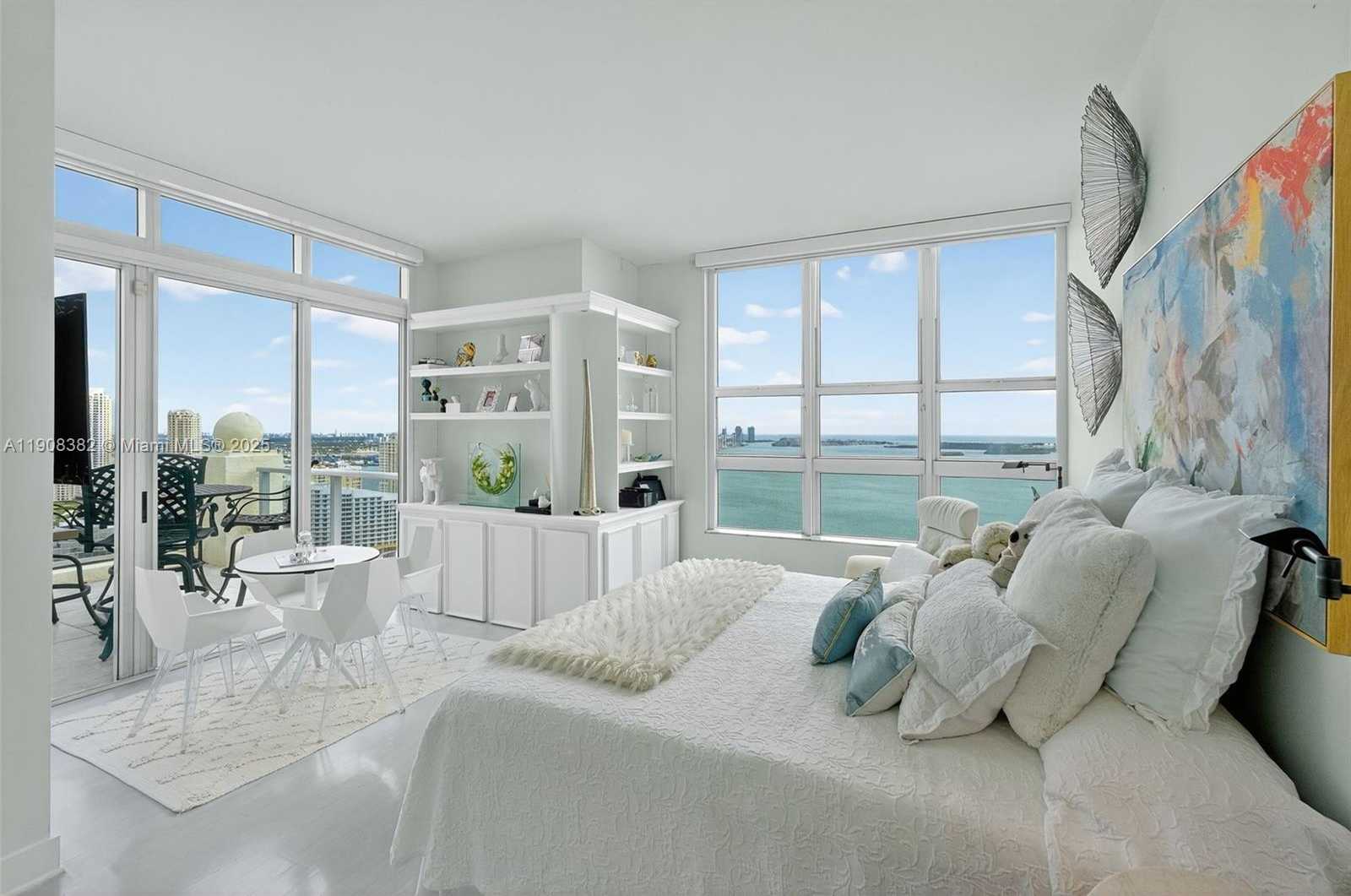 Small Image of 1155 BRICKELL BAY DR #PH210, Miami Number 11