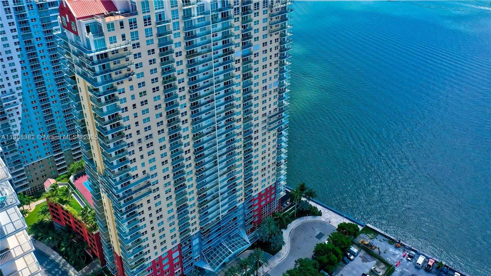 Small Image of 1155 BRICKELL BAY DR #PH210, Miami Number 35