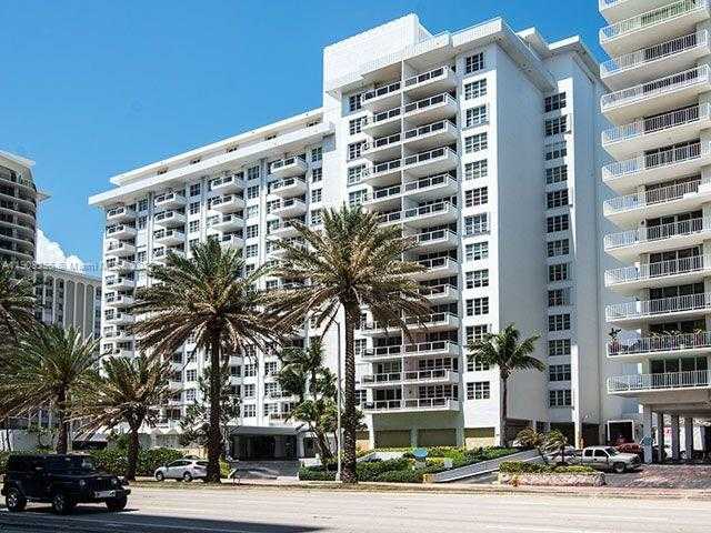 Small Image of 5700 COLLINS AVE #6J, Miami Beach Number 26
