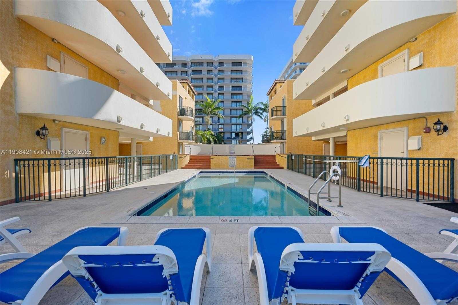 Small Image of 8888 COLLINS AVE #105, Surfside Number 22