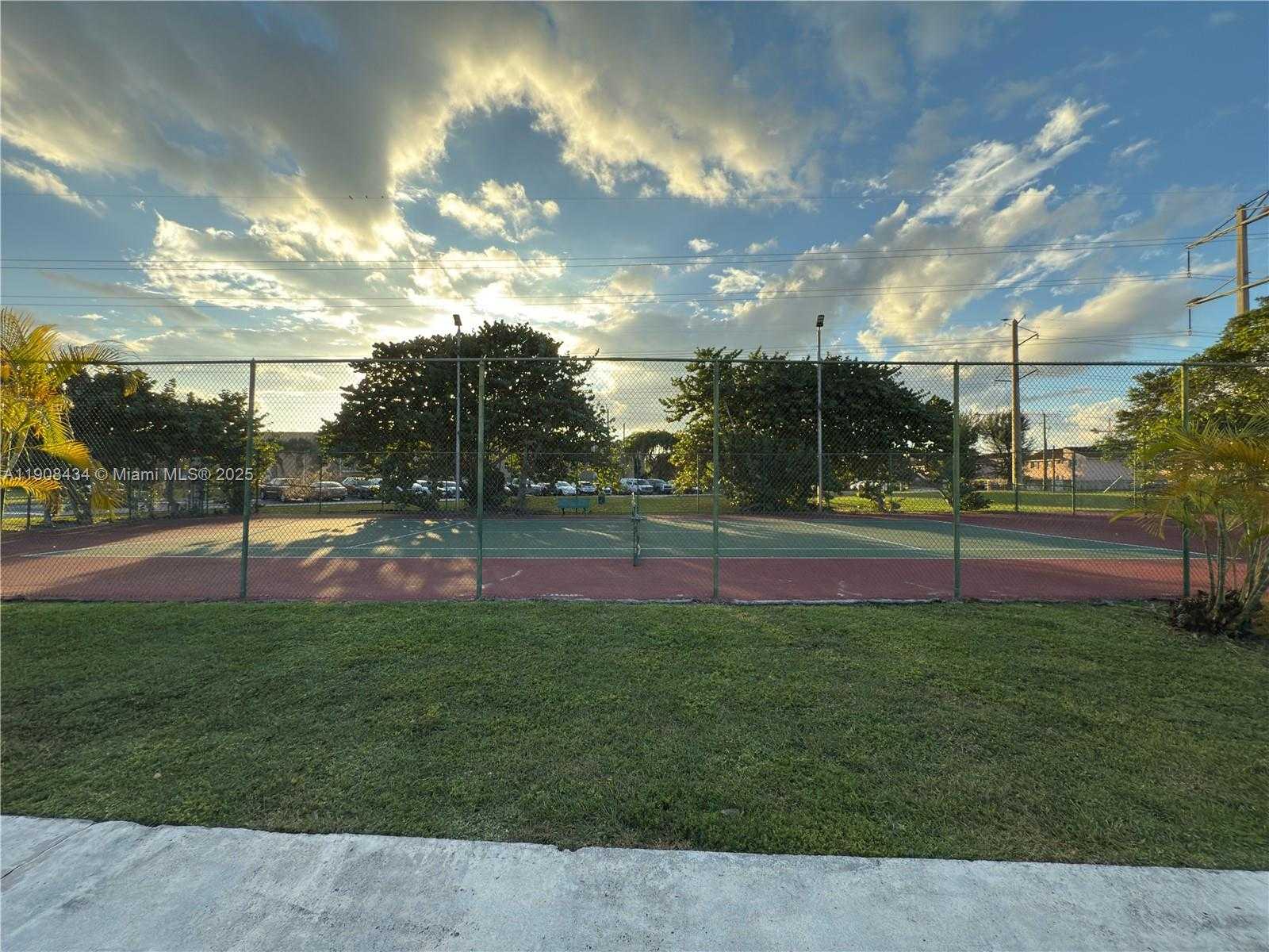 Small Image of 4810 NORTH WEST 79TH AVE #206, Doral Number 28