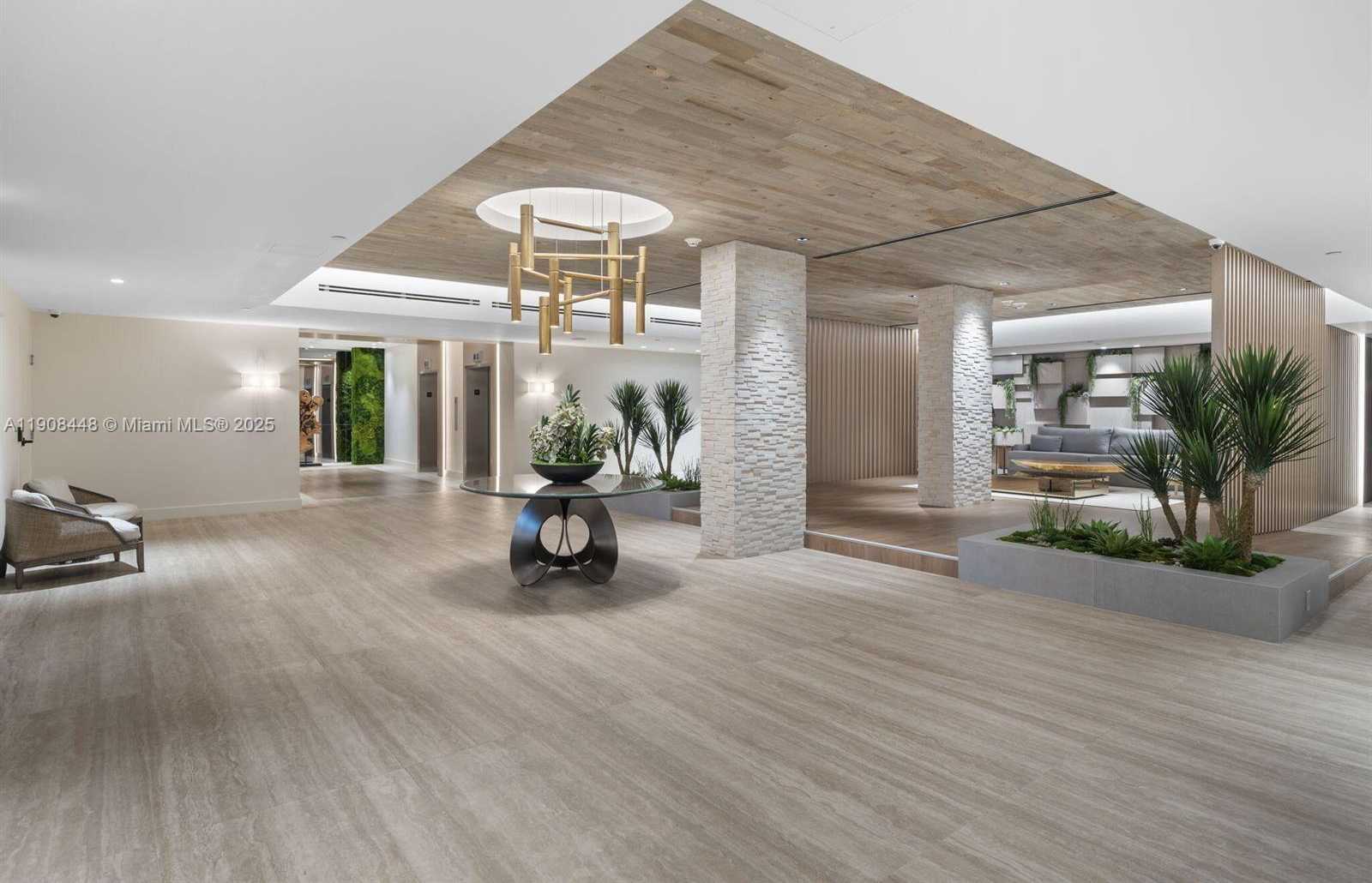 Small Image of 2301 COLLINS AVE #1525, Miami Beach Number 16