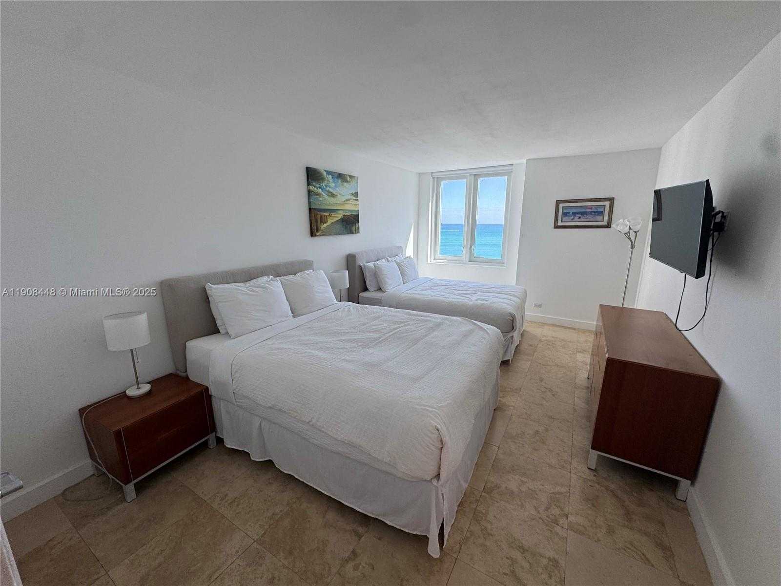 Small Image of 2301 COLLINS AVE #1525, Miami Beach Number 38