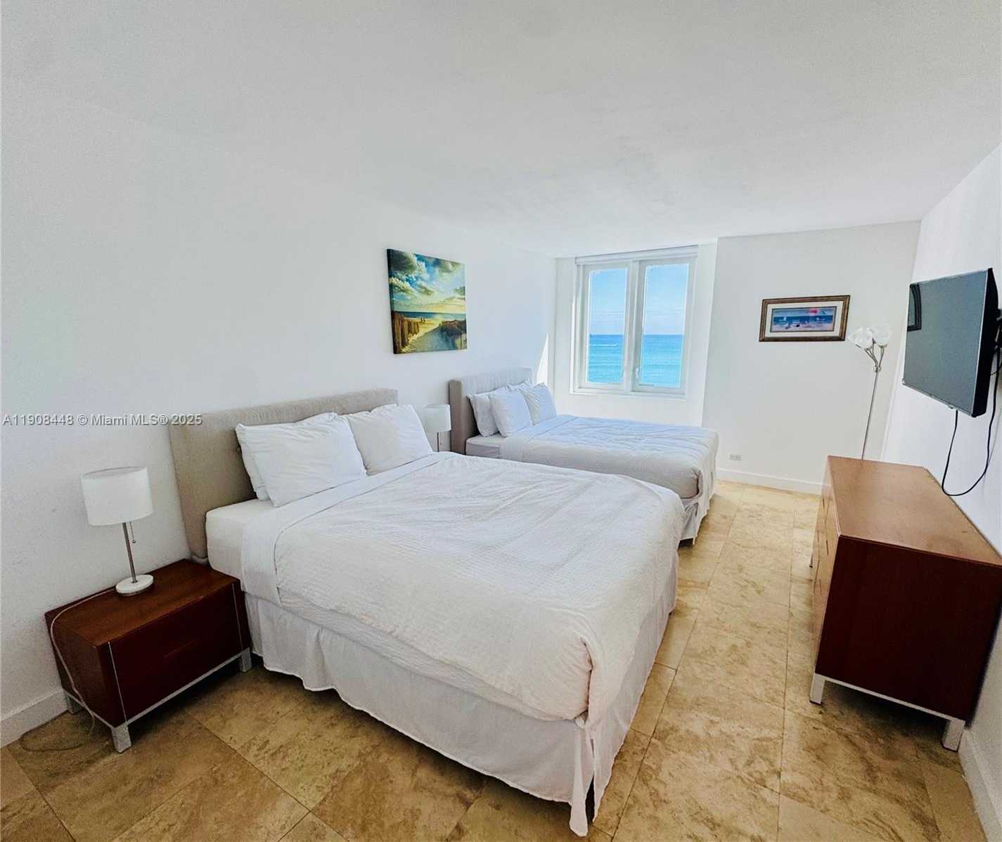Small Image of 2301 COLLINS AVE #1525, Miami Beach Number 7