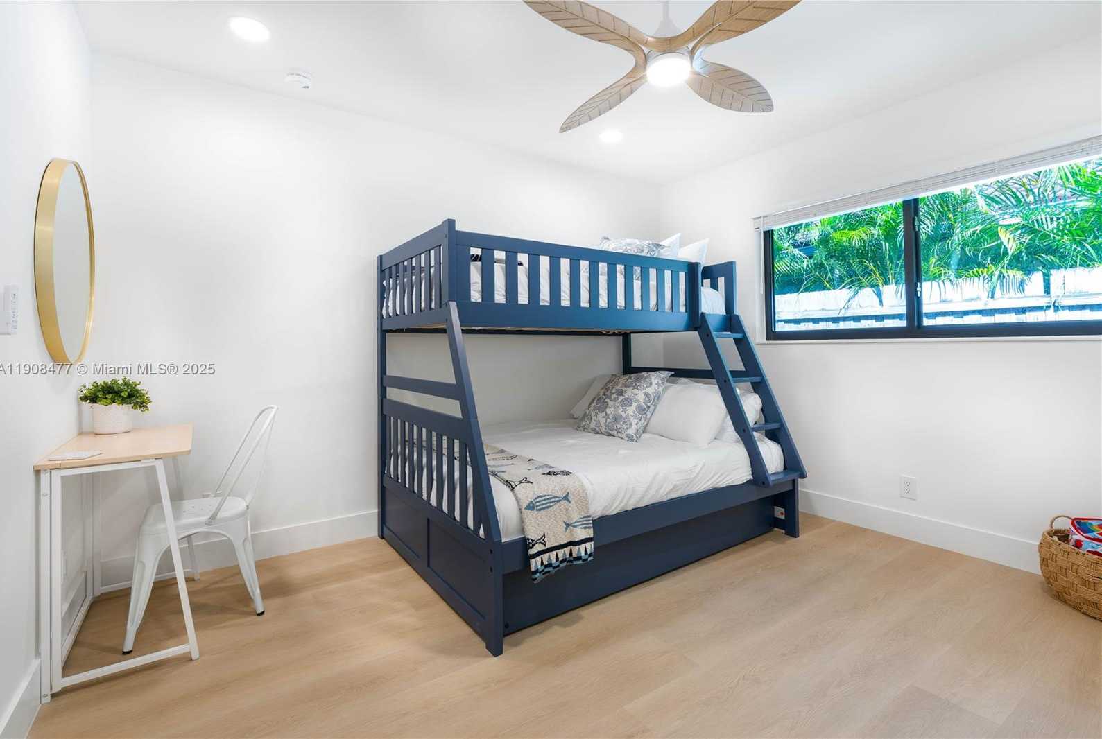 Small Image of 309 SOUTH RIVERSIDE DR, Pompano Beach Number 16