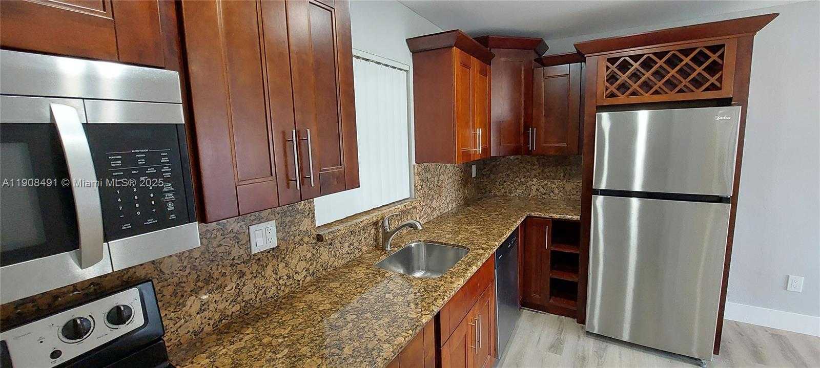 Small Image of 7410 SOUTH WEST 82ND ST #K408, Miami Number 17