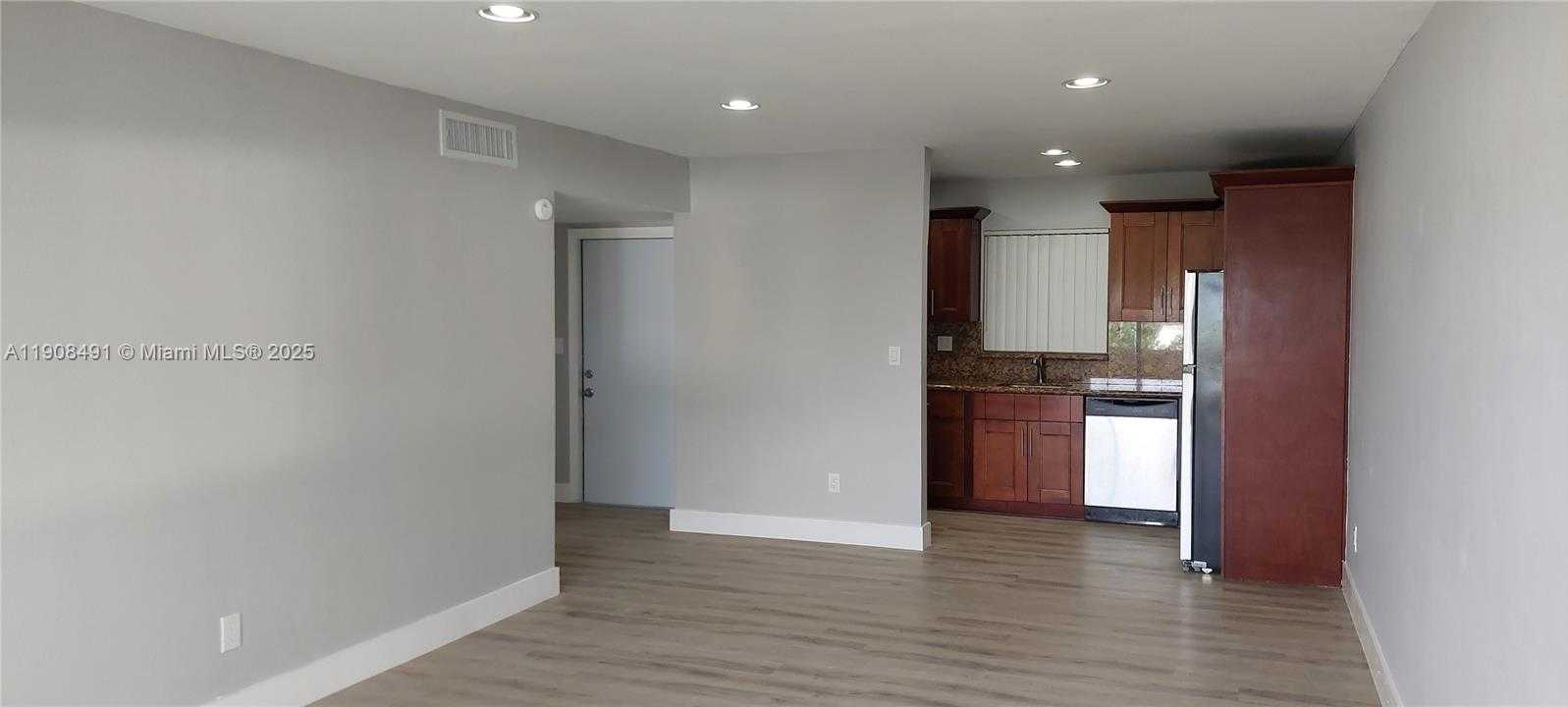 Small Image of 7410 SOUTH WEST 82ND ST #K408, Miami Number 5