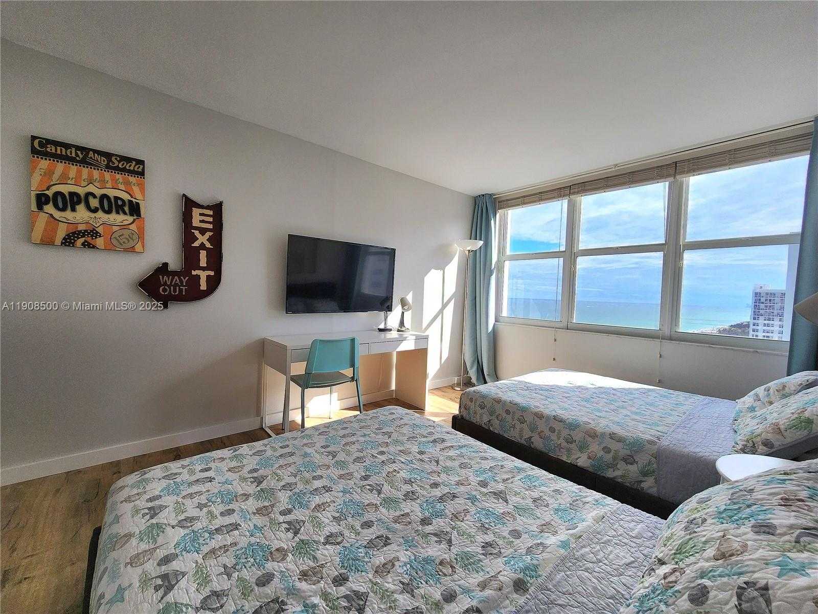 Small Image of 2751 SOUTH OCEAN DR #1406S, Hollywood Number 30