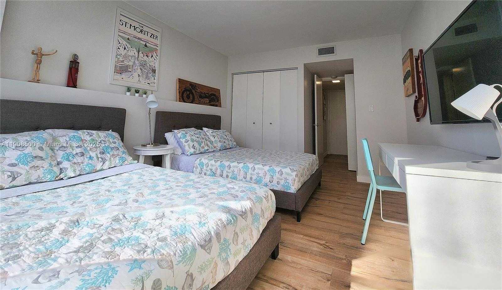 Small Image of 2751 SOUTH OCEAN DR #1406S, Hollywood Number 31