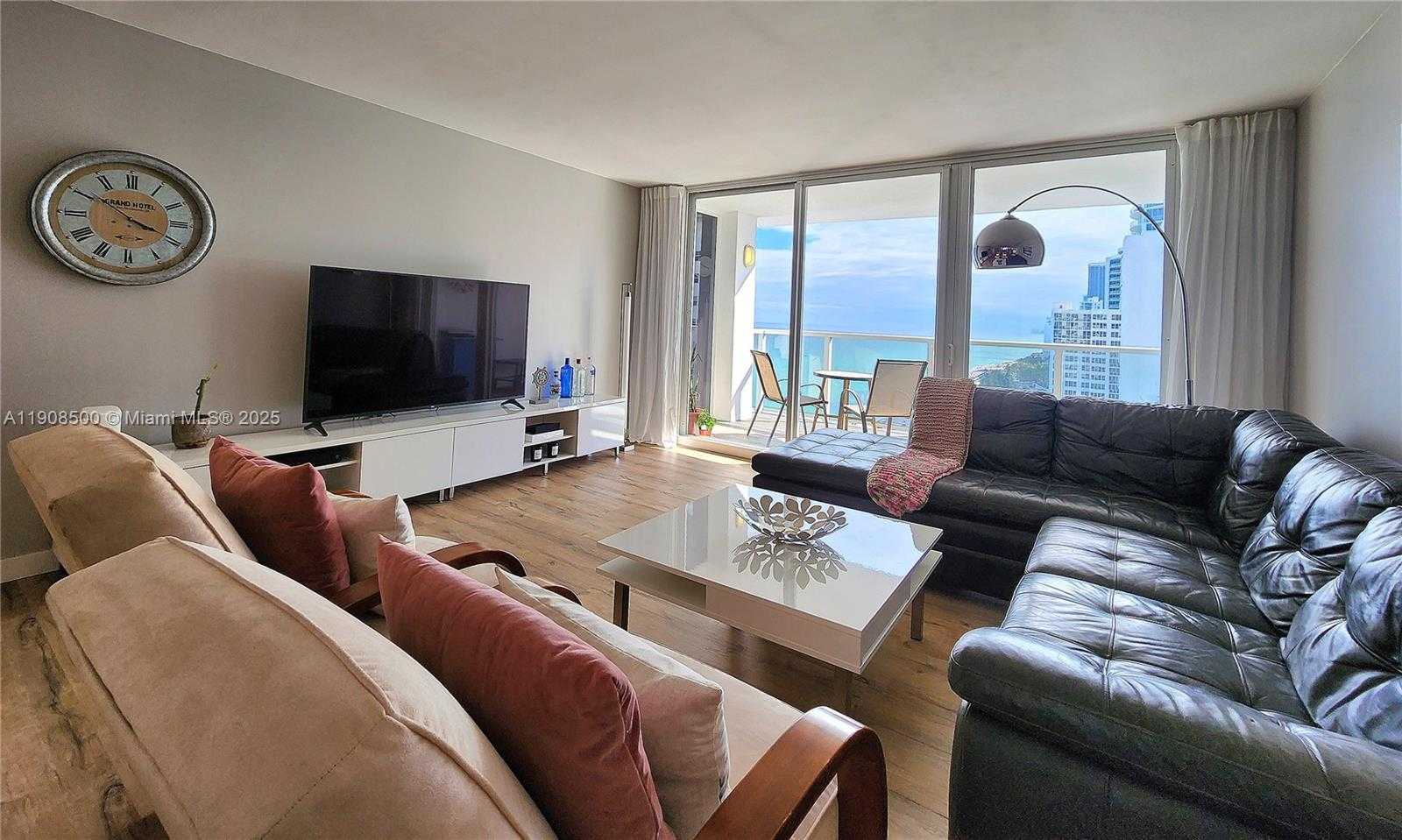 Small Image of 2751 SOUTH OCEAN DR #1406S, Hollywood Number 5