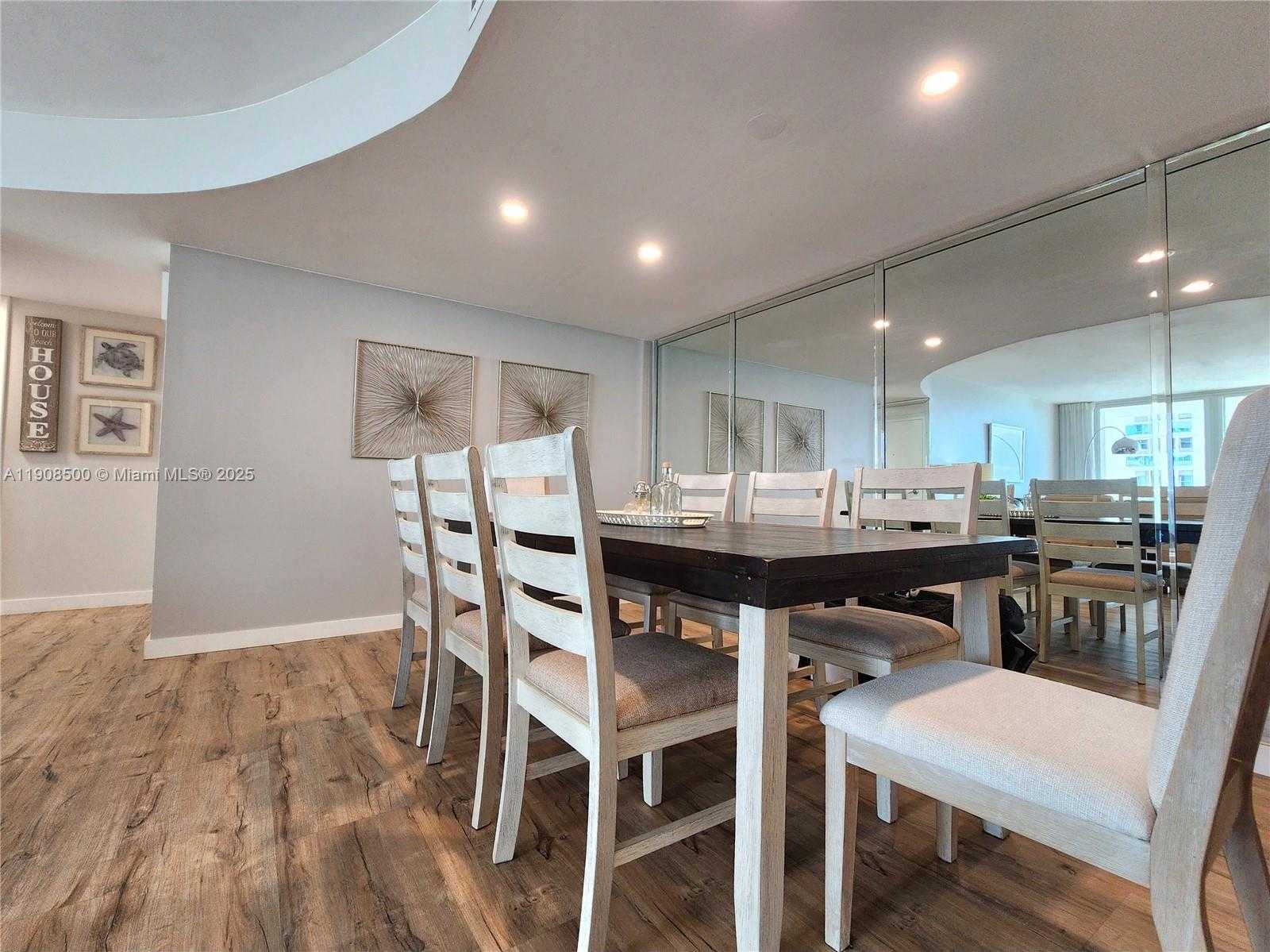 Small Image of 2751 SOUTH OCEAN DR #1406S, Hollywood Number 8