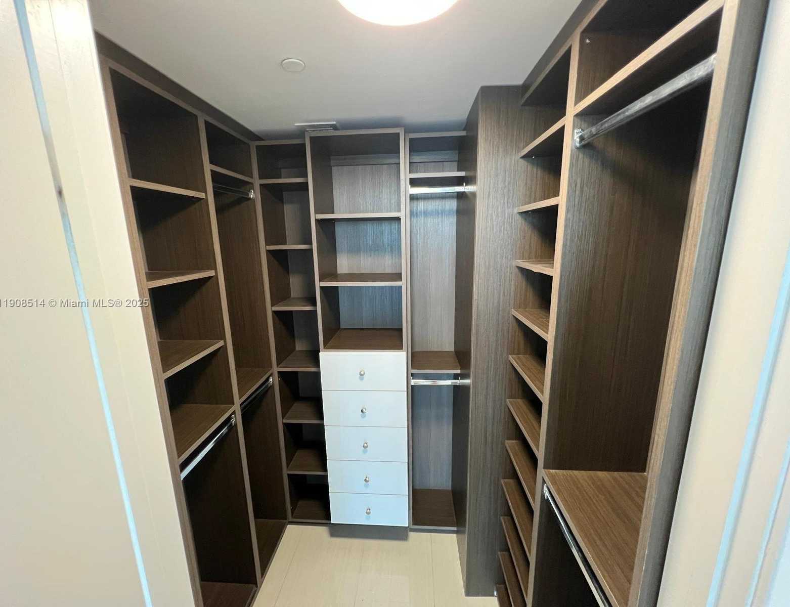 Small Image of 460 NORTH EAST 28TH ST #2203, Miami Number 14