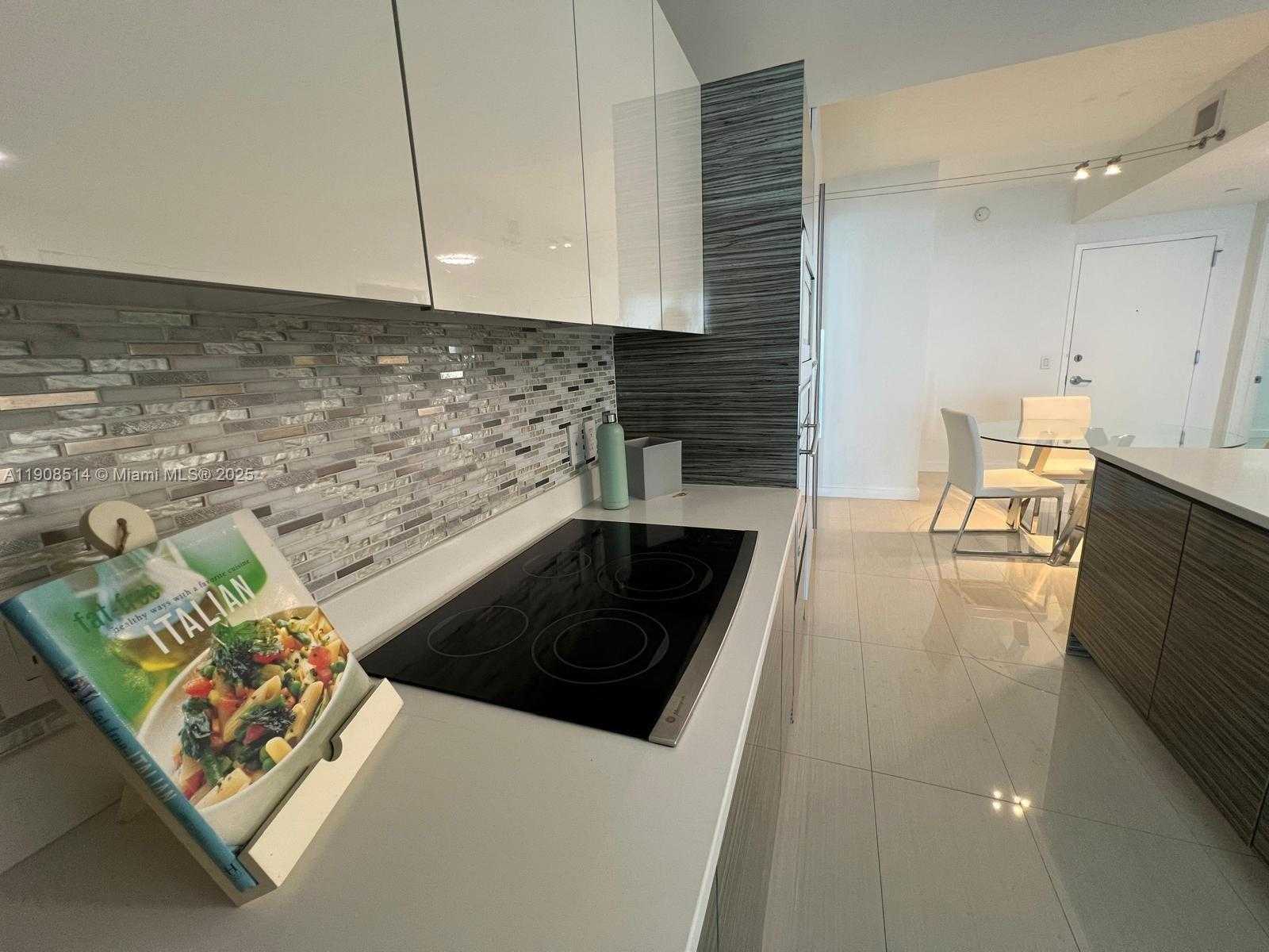 Small Image of 460 NORTH EAST 28TH ST #2203, Miami Number 17