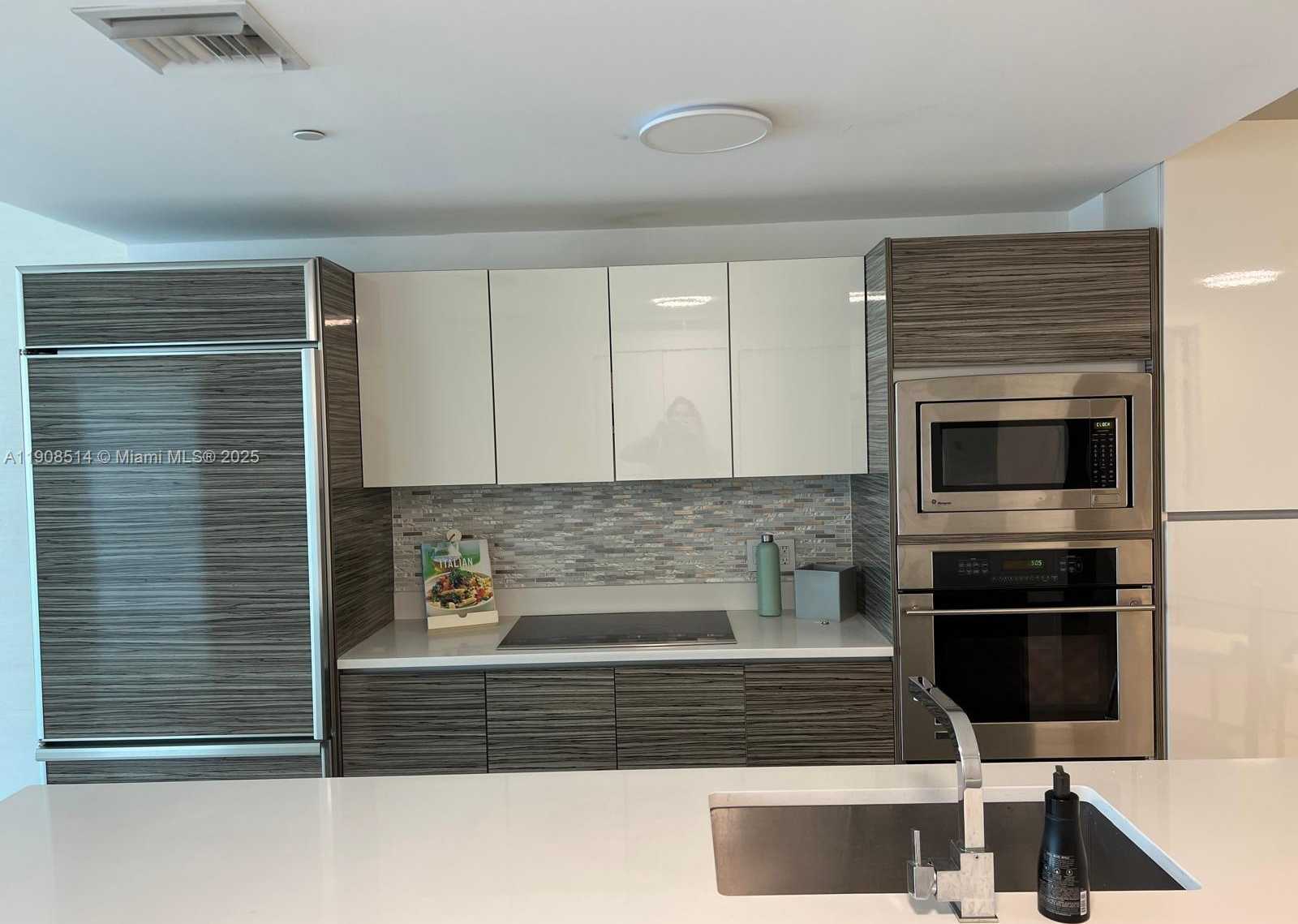 Small Image of 460 NORTH EAST 28TH ST #2203, Miami Number 6