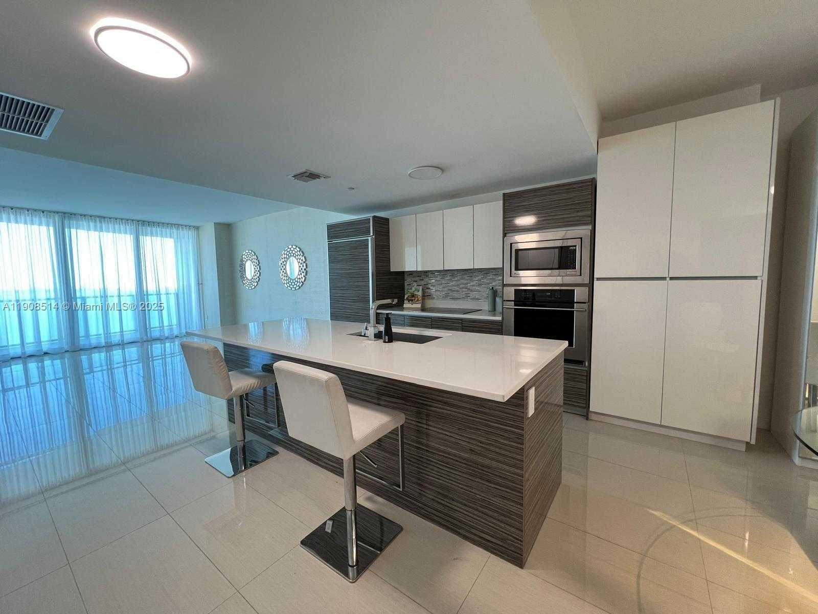 Small Image of 460 NORTH EAST 28TH ST #2203, Miami Number 8