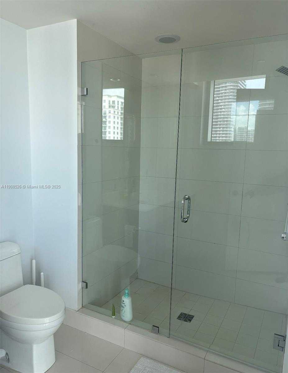 Small Image of 1100 SOUTH MIAMI AVE #2607, Miami Number 7