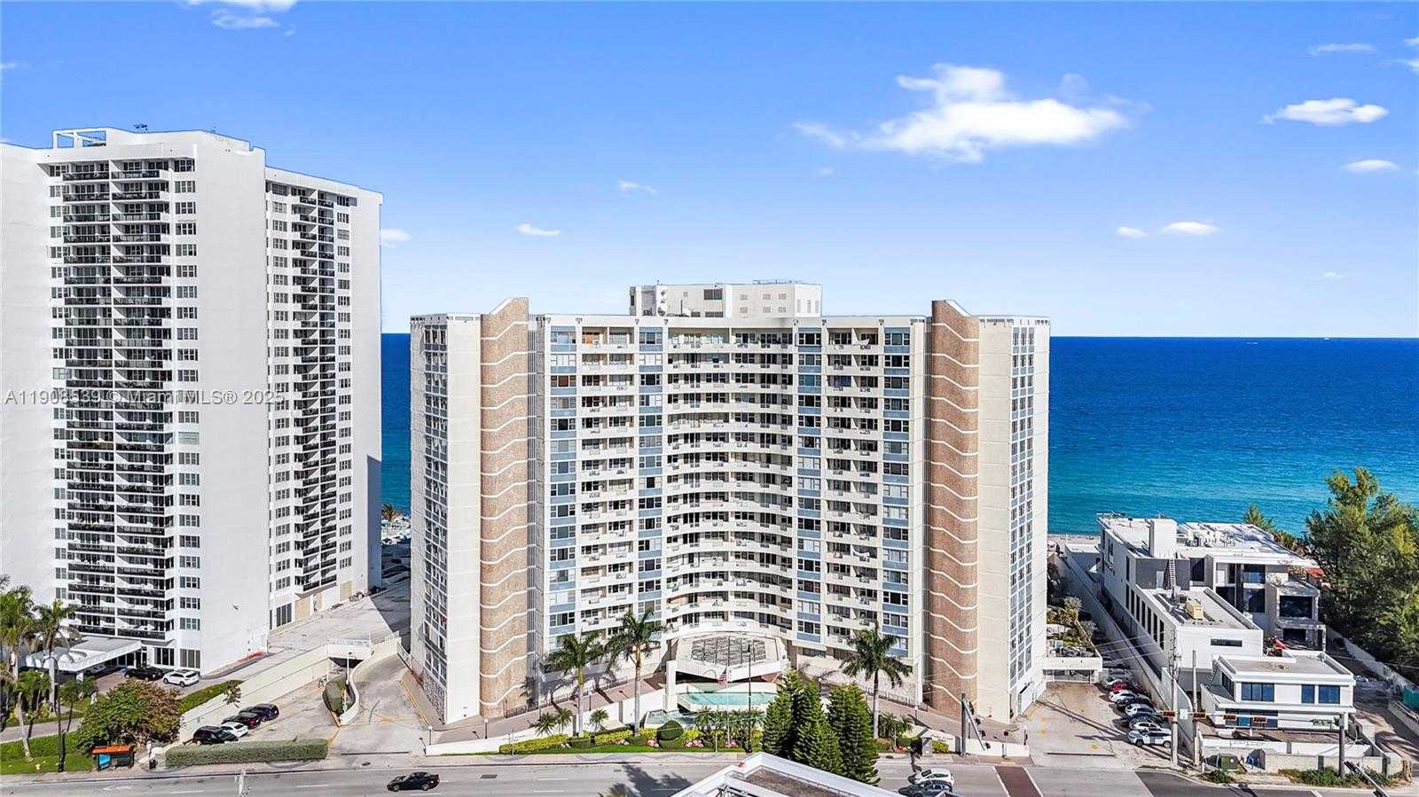 Small Image of 3180 SOUTH OCEAN DR #520, Hallandale Beach Number 17