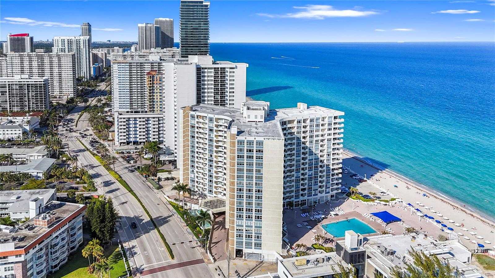 Small Image of 3180 SOUTH OCEAN DR #520, Hallandale Beach Number 20
