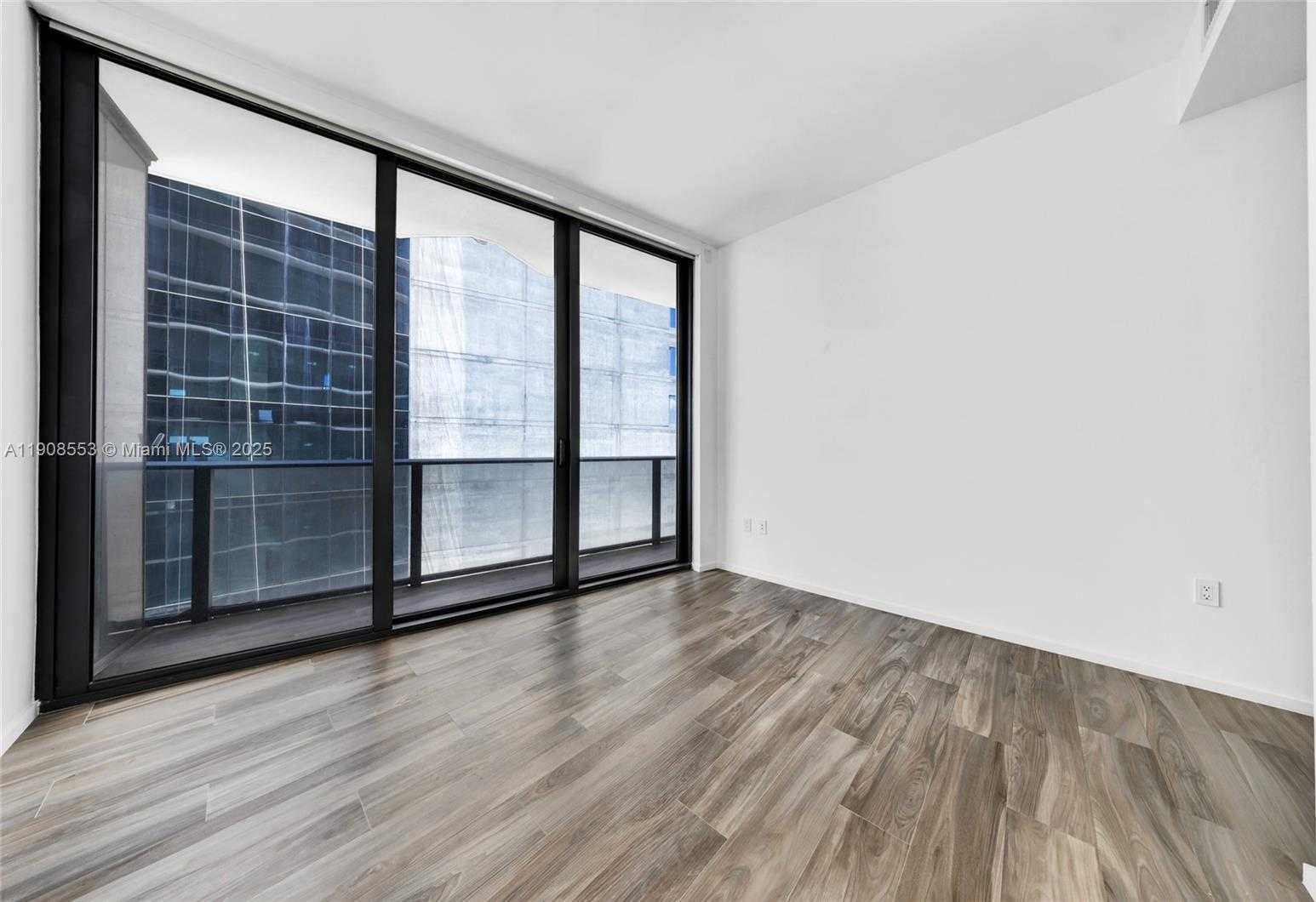 Small Image of 801 SOUTH MIAMI AVE #5204, Miami Number 22